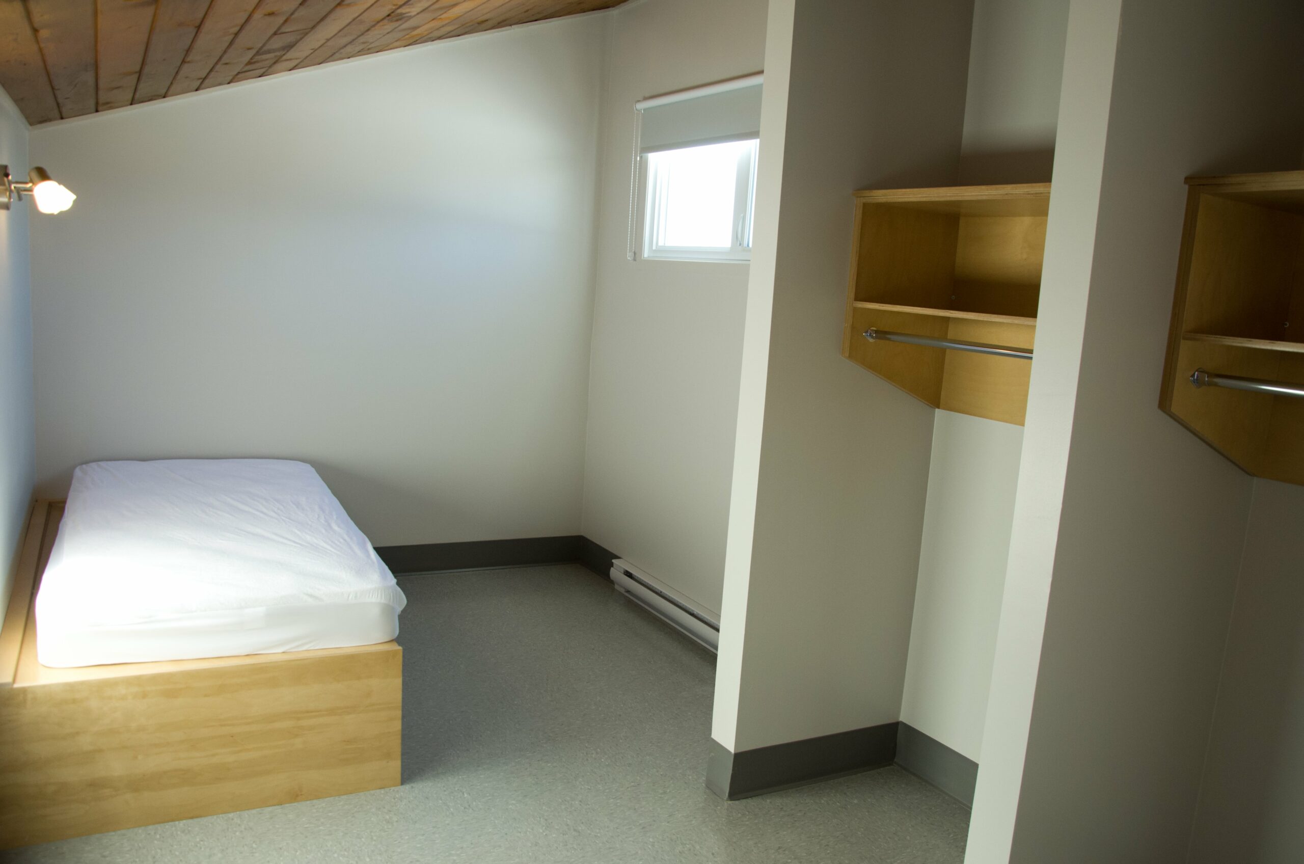 Photo d'une chambre dans une résidence étudiante.