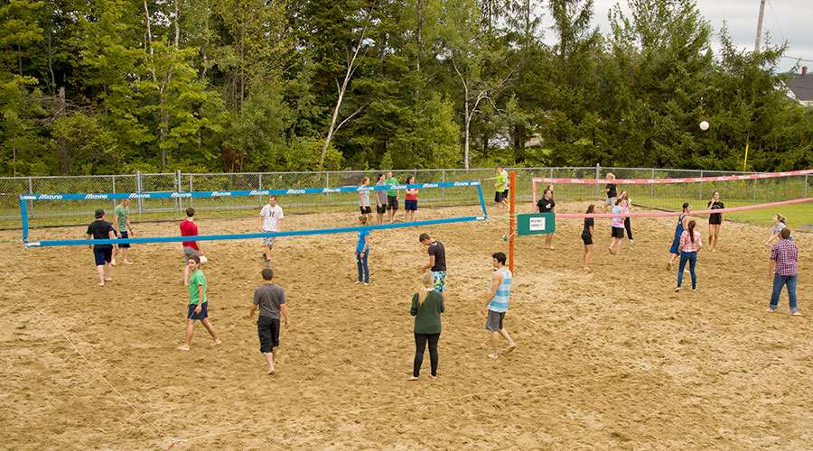 cegep-thetford-nos-installations-uniques-autres-vollyball